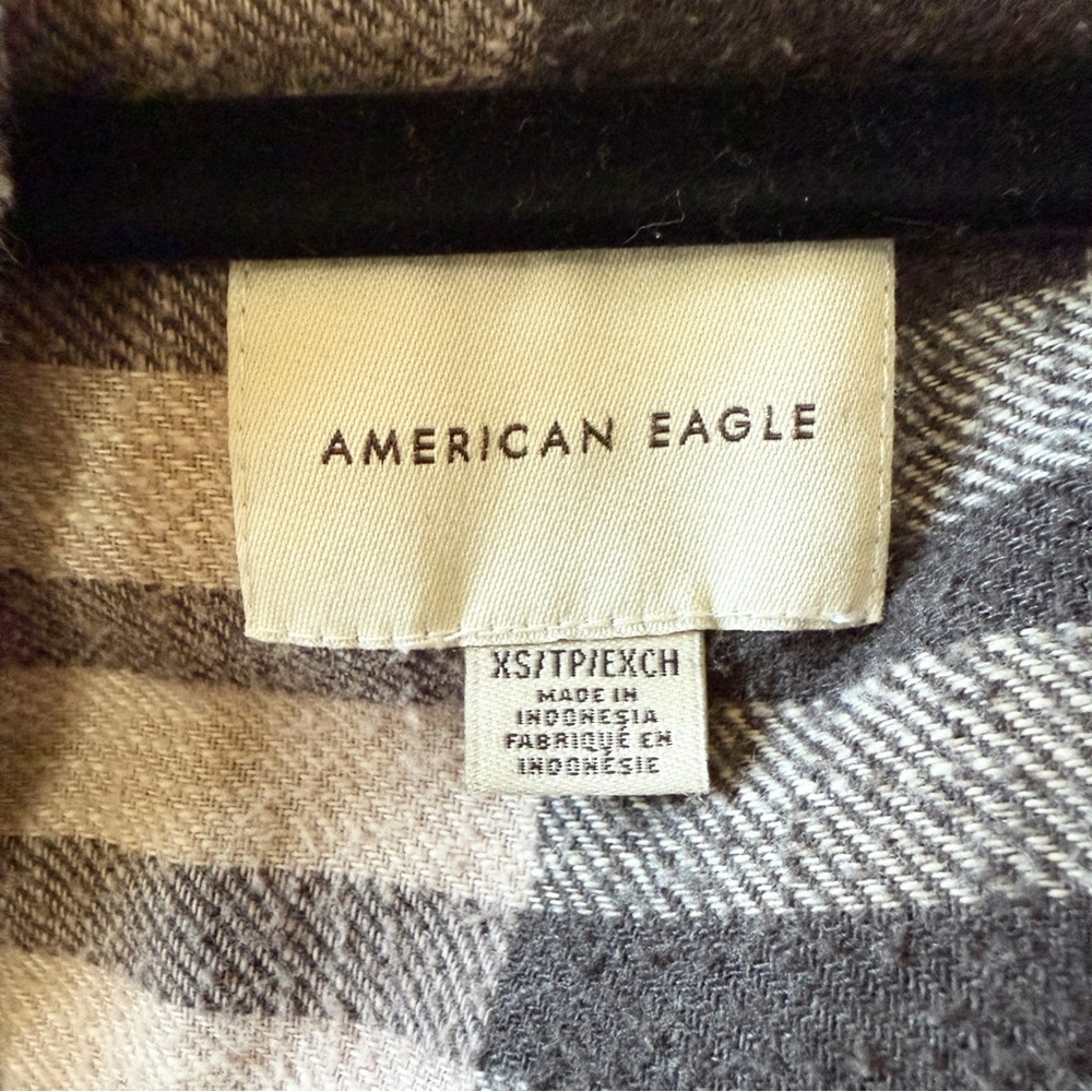 American Eagle Plaid Flannel Shirt with Hood - Picture 3 of 6